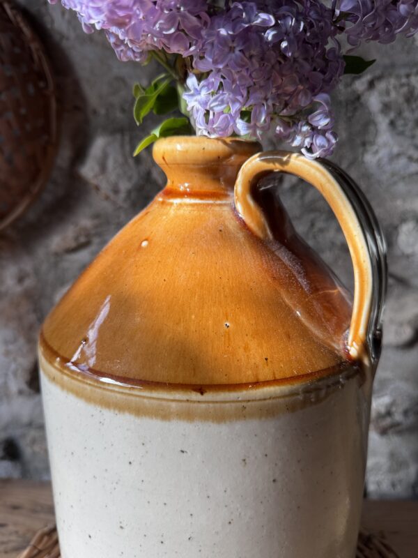Chesterfield – Image 2